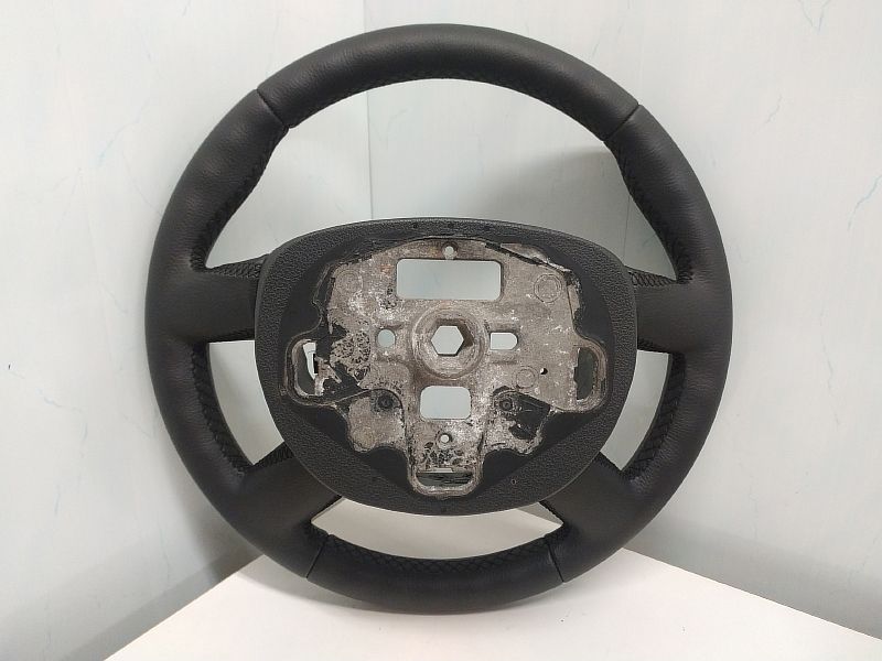 Перетяжка руля на Ford Focus 2