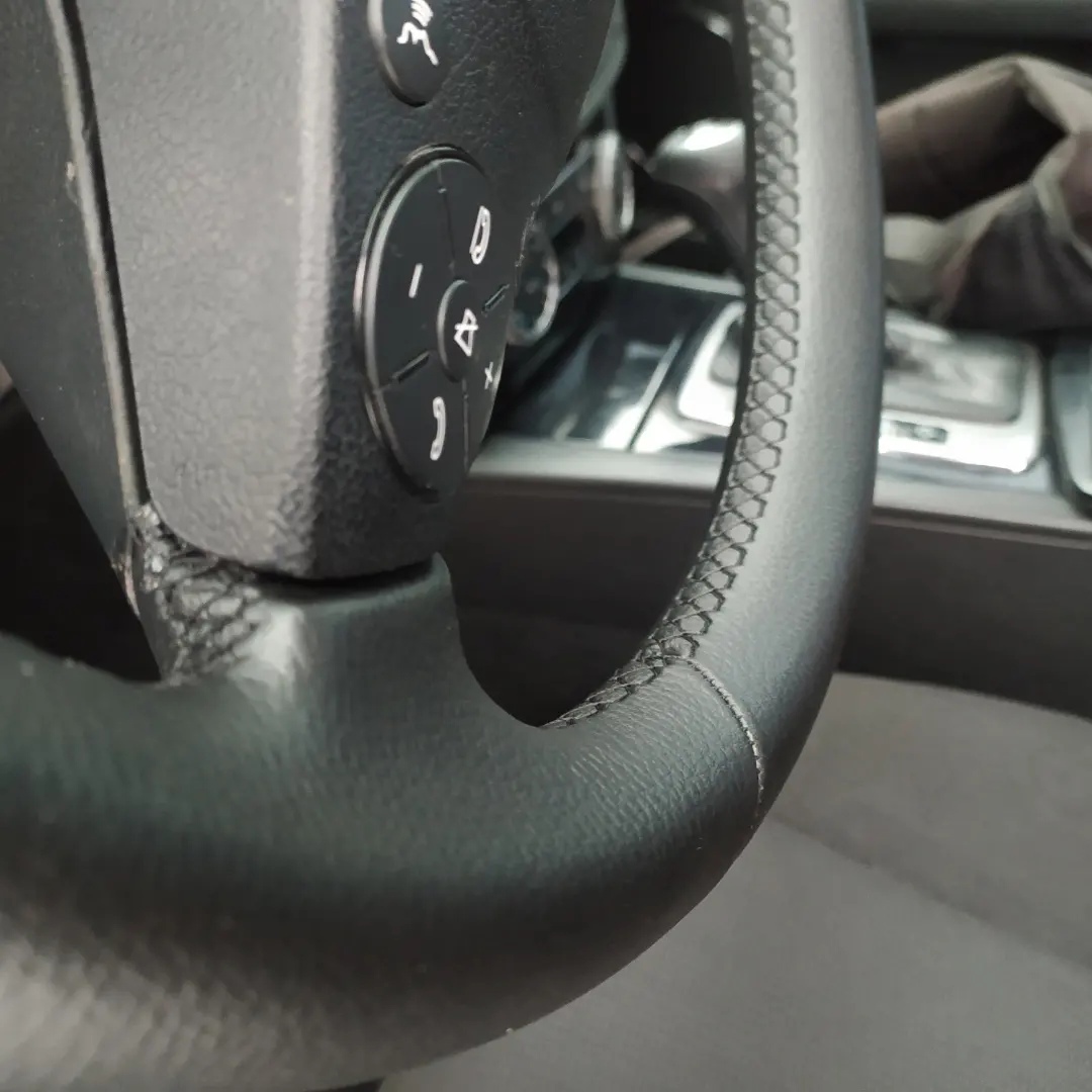 Перетяжка руля на Mercedes C класса