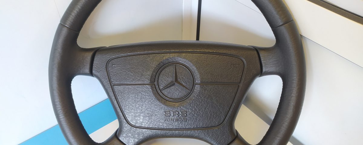 Перетяжка руля на Mercedes Benz W210