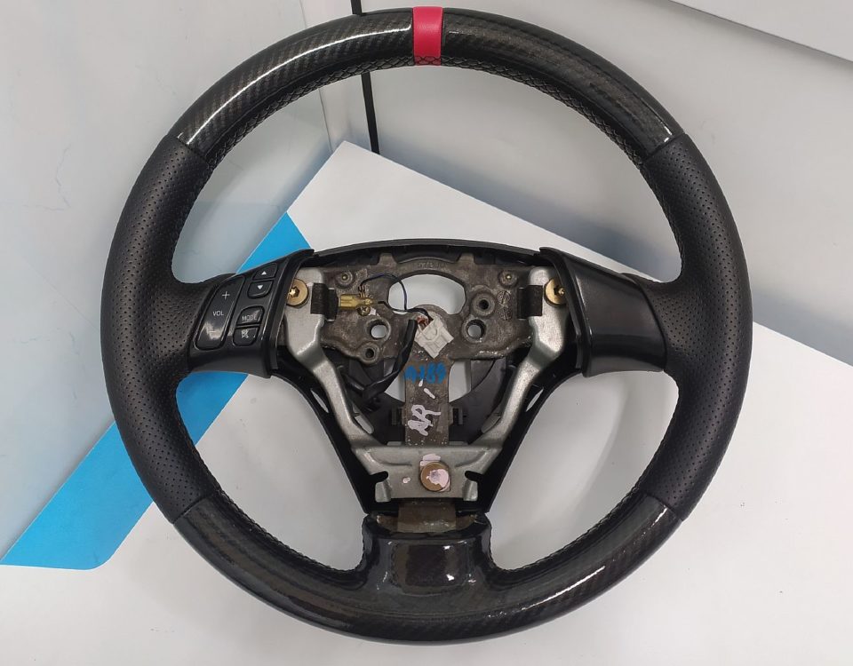 Перетяжка руля на Mazda 3