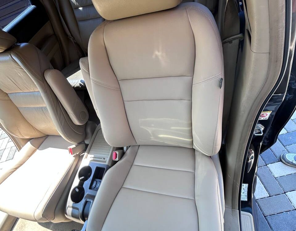 Перетяжка сидений на Honda CR-V